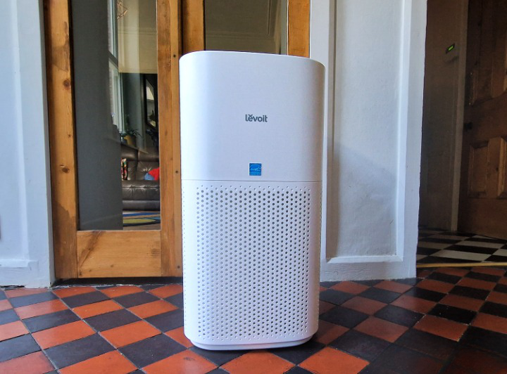Live Smell-Free: 5 Best Air Purifiers for Weed Smoke