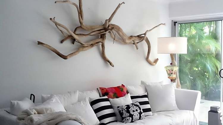Go Organic and Rustic with These 5 Best Driftwood Wall Decor