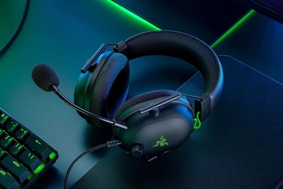 Unleash Your Inner Gamer: Discover Why the Razer BlackShark V2 is The Ultimate Audiophile Headset for Console Gaming!